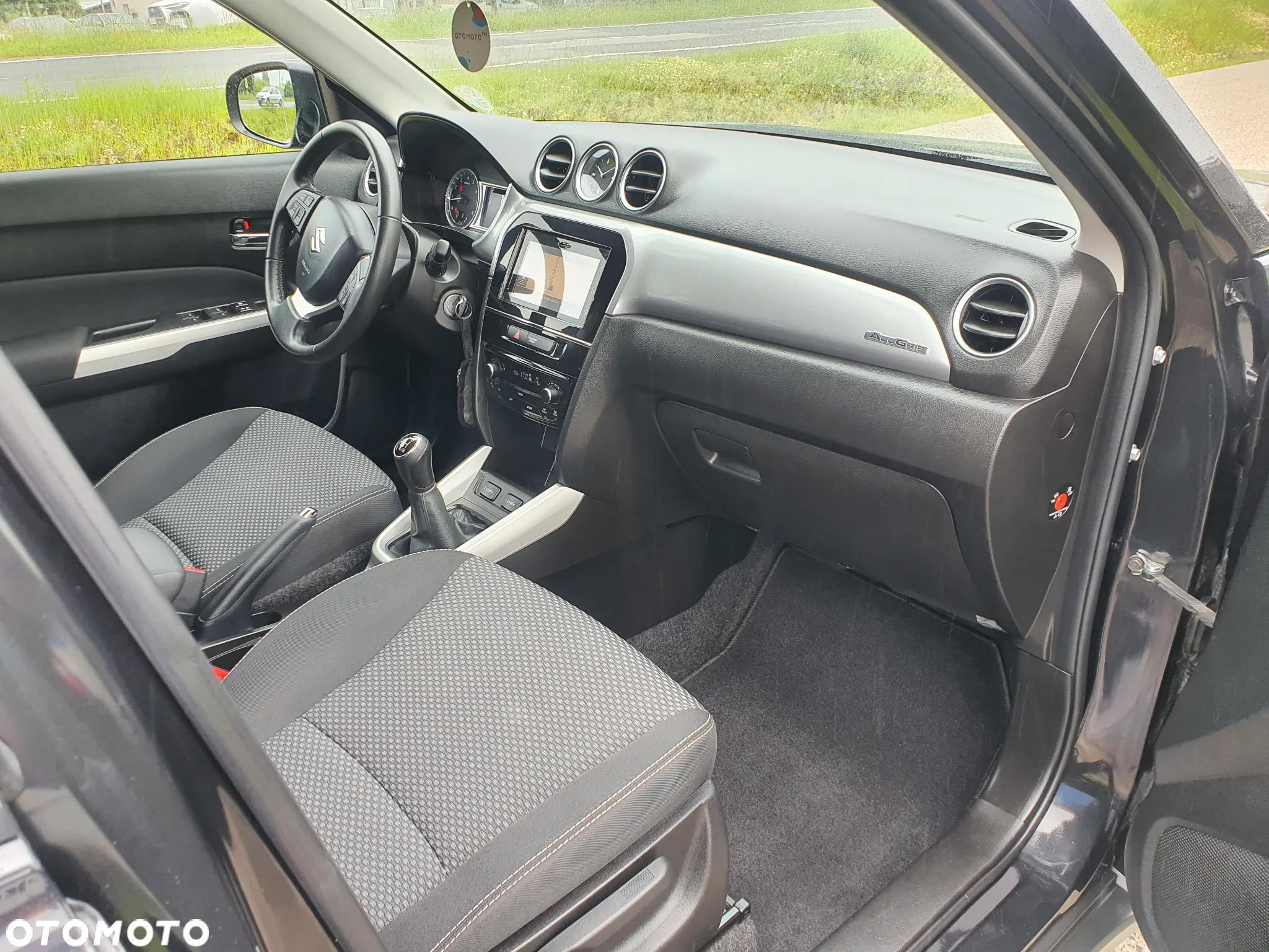 Suzuki Vitara 1.6 (4x4) Allgrip Comfort+ - 12
