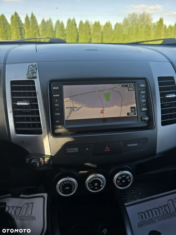 Citroën C-Crosser - 27