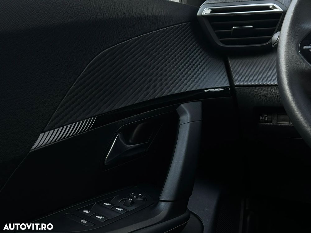 Peugeot 2008 PureTech 100 Stop&Start Allure - 21