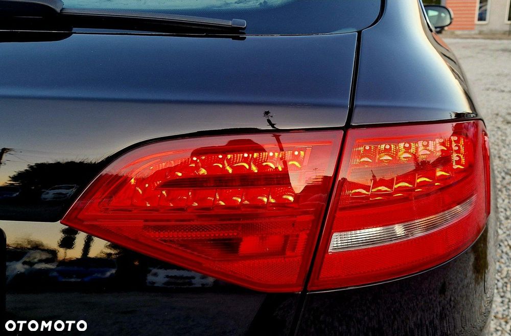 Audi A4 Avant 2.0 TDI DPF multitronic Attraction - 11