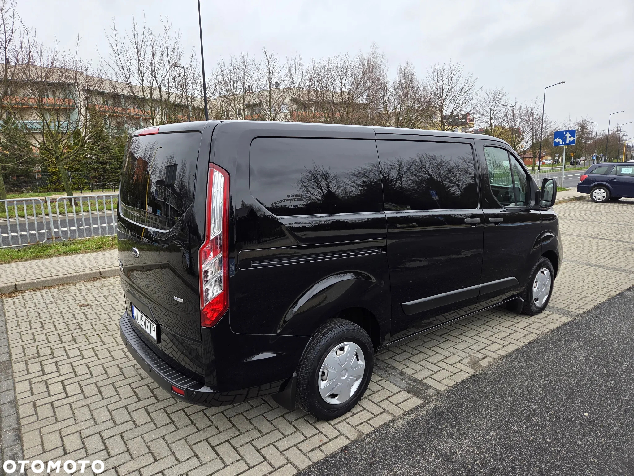Ford Transit Custom - 8