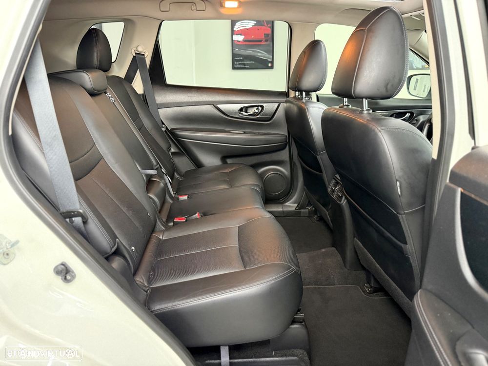 Nissan X-Trail 1.6 dCi Tekna - 23