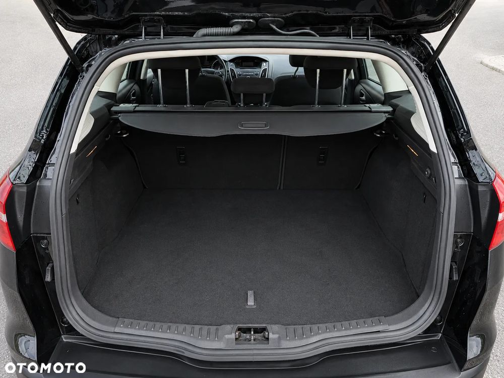 Ford Focus 1.0 EcoBoost Start-Stopp-System TITANIUM STYLE - 19