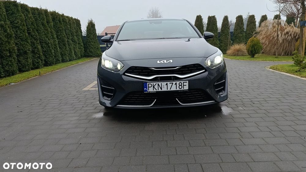 Kia ProCeed - 1