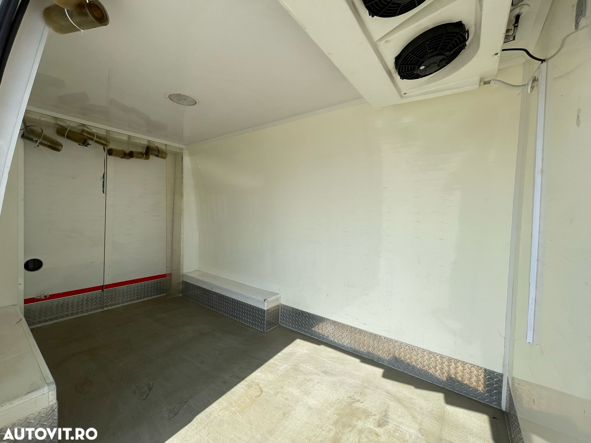 Mercedes-Benz Sprinter FRIGORIFIC THERMO KING CONGELARE - 11