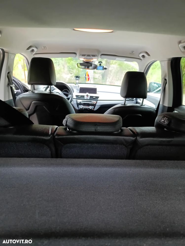 BMW X1 sDrive18i - 10