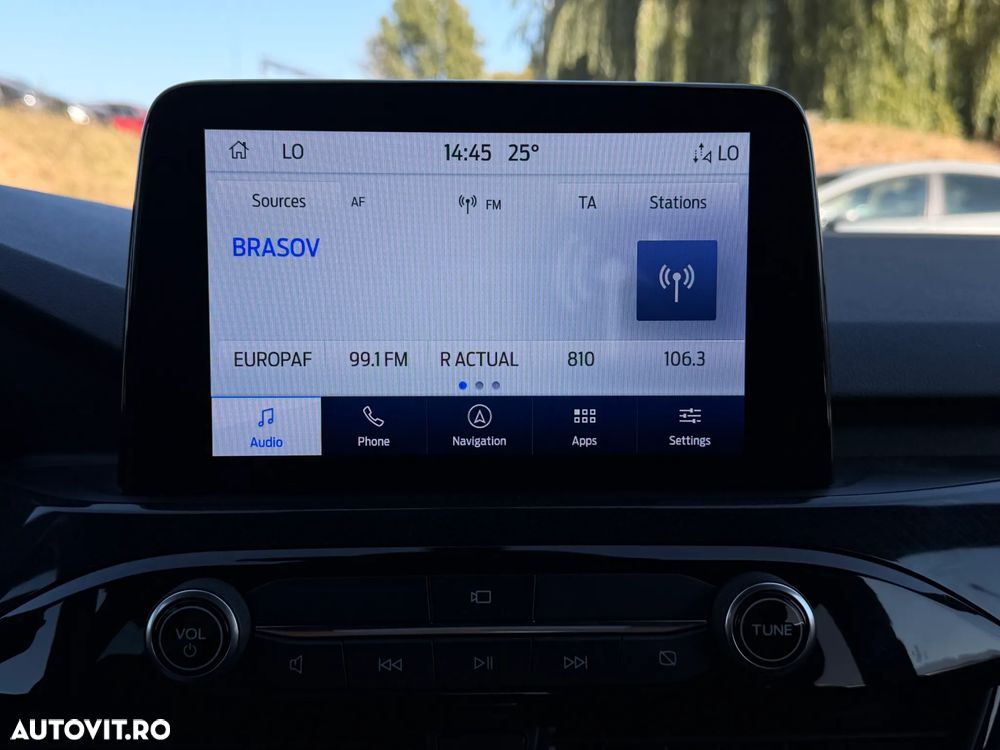 Ford Kuga 2.0 EcoBlue mHEV FWD ST Line - 25