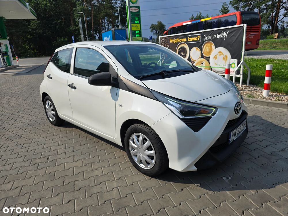 Toyota Aygo 1.0 VVT-i Color Edition - 1