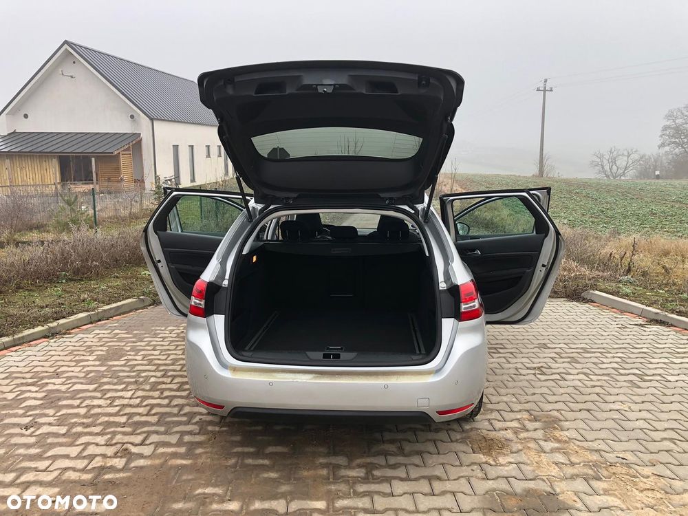 Peugeot 308 BlueHDi 120 Stop & Start Winter Edition - 23