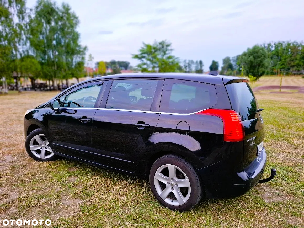 Peugeot 5008 2.0 HDi Family 7os - 10