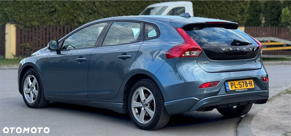 Volvo V40 D2 - 7