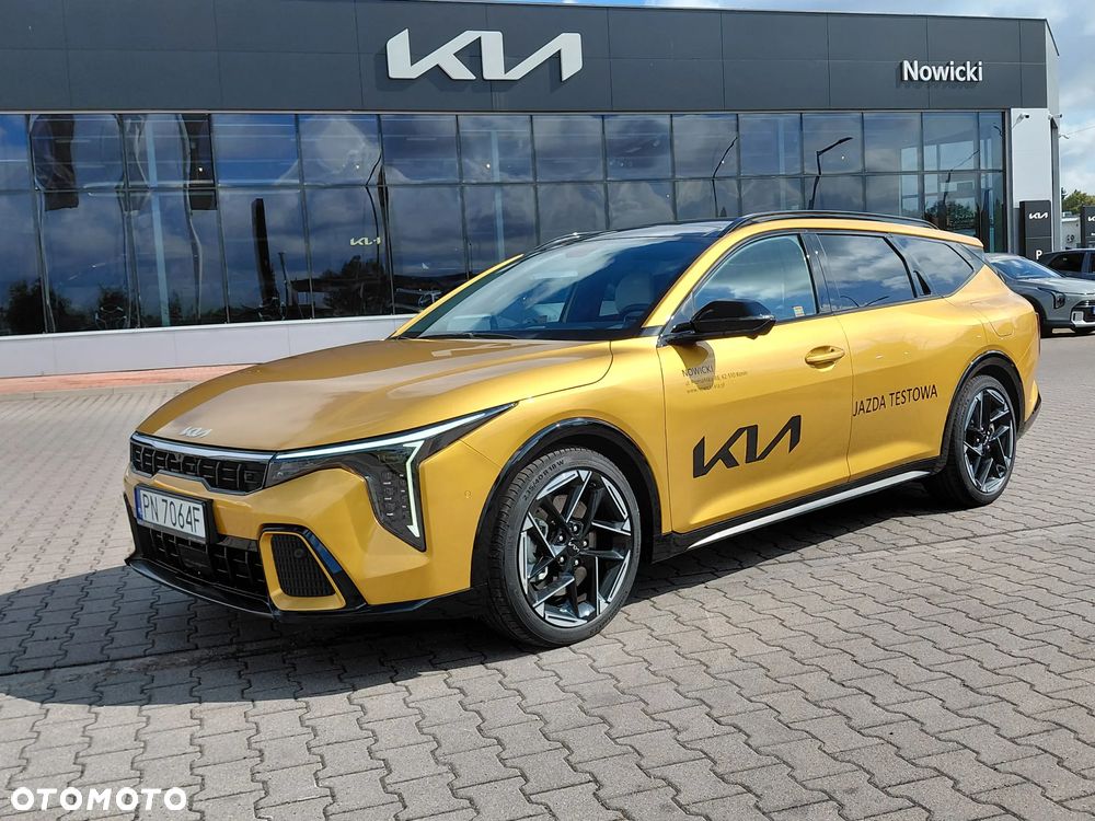 Kia K4 - 1