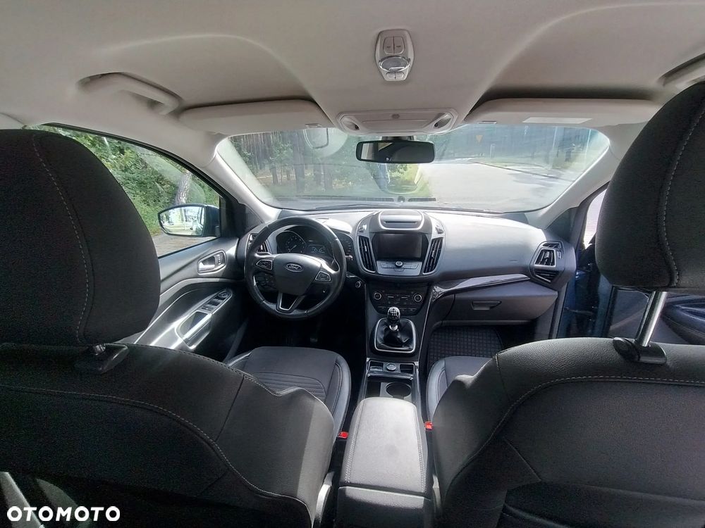 Ford Kuga 1.5 EcoBoost FWD Titanium - 5