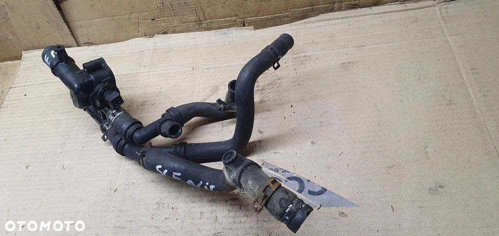 Obudowa termostatu termostat przewód wąż Renault Scenic II 1.9 DCI - 6