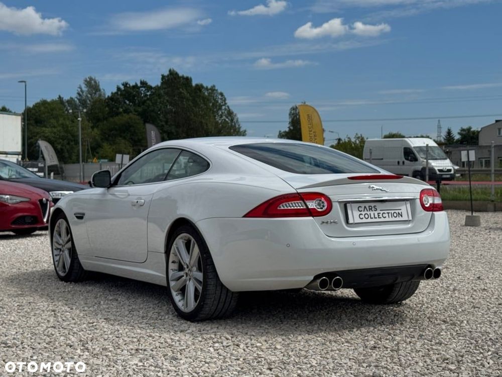 Jaguar XK - 7