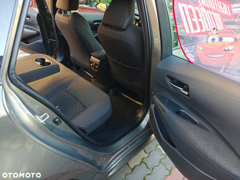 Toyota Corolla 1.8 Hybrid Comfort - 17