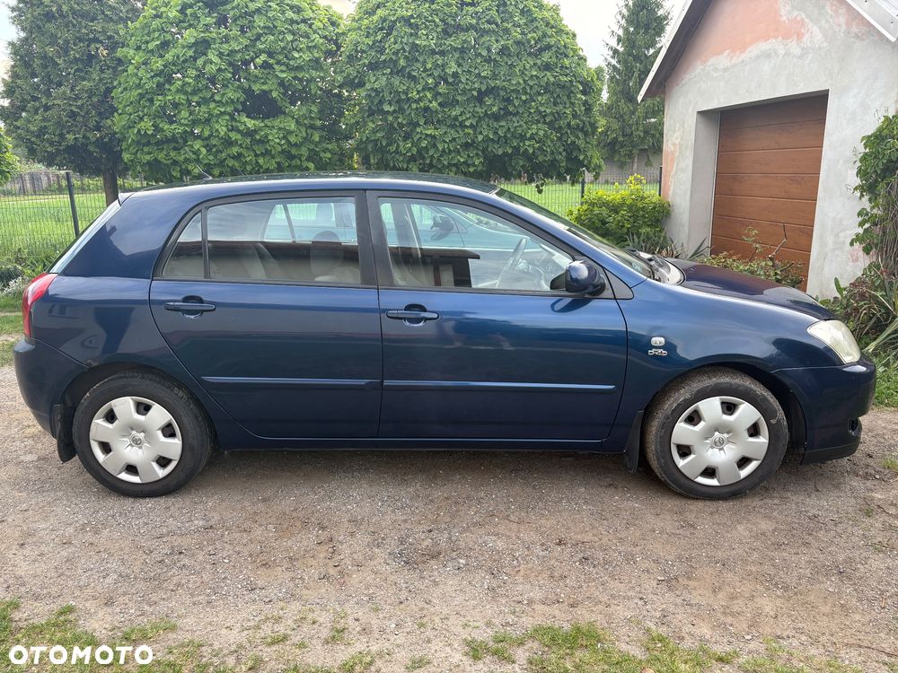 Toyota Corolla 2.0 D-4D Sol - 2