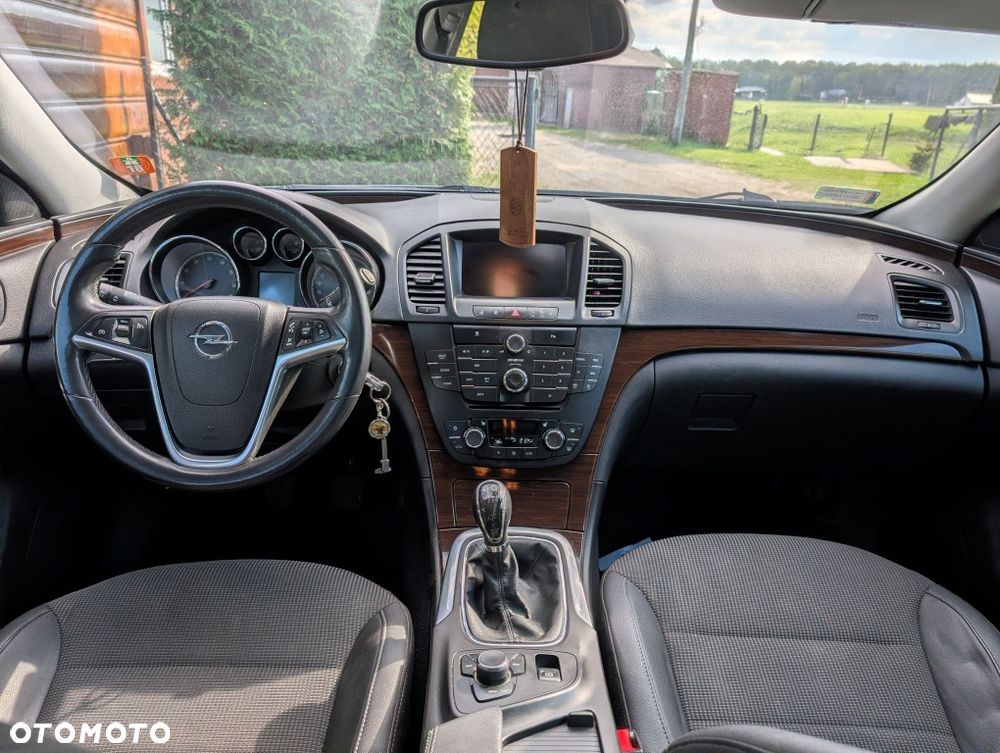 Opel Insignia - 1