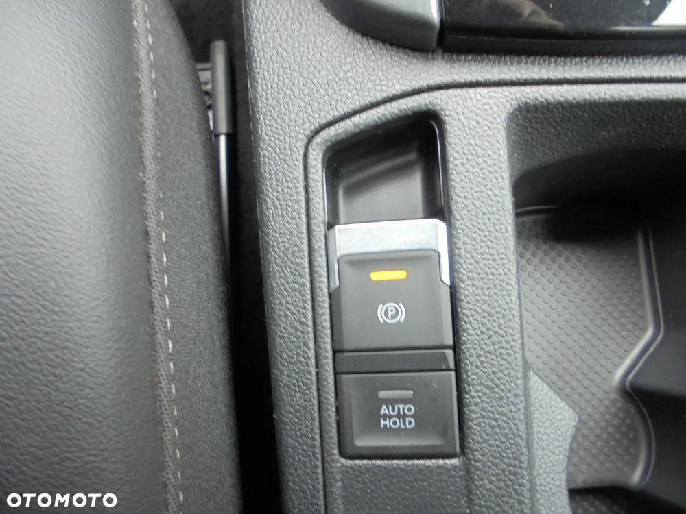 Volkswagen T-Roc 2.0 TDI SCR DSG Style - 22