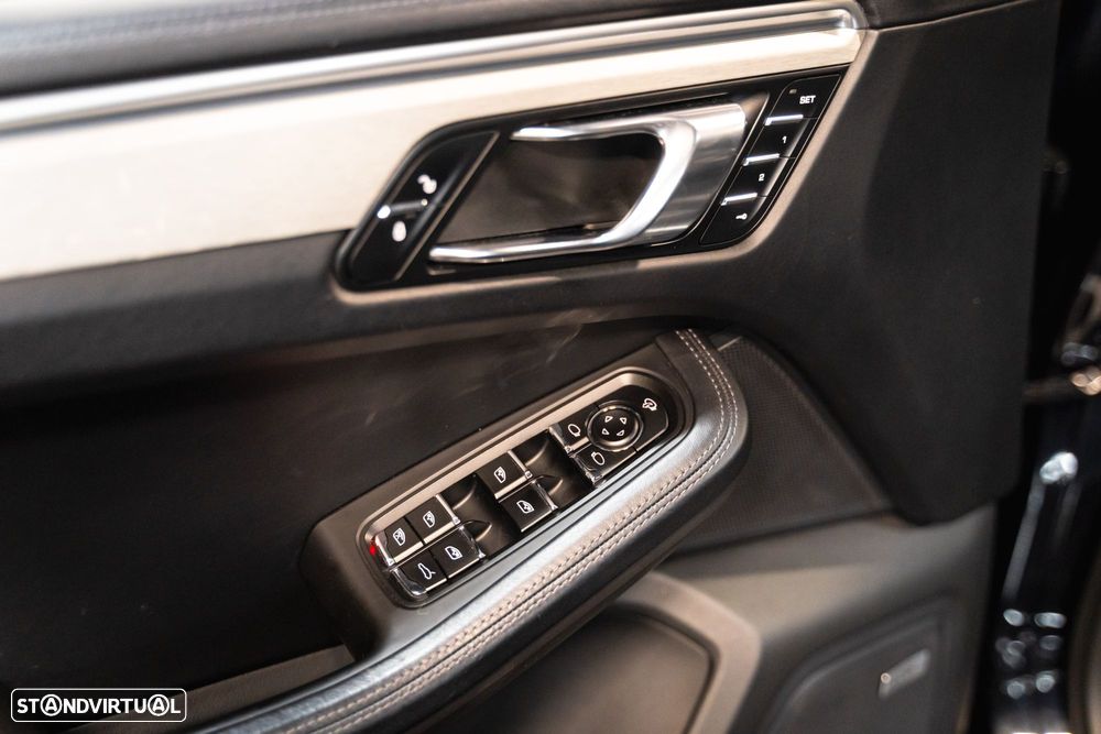 Porsche Macan S - 22