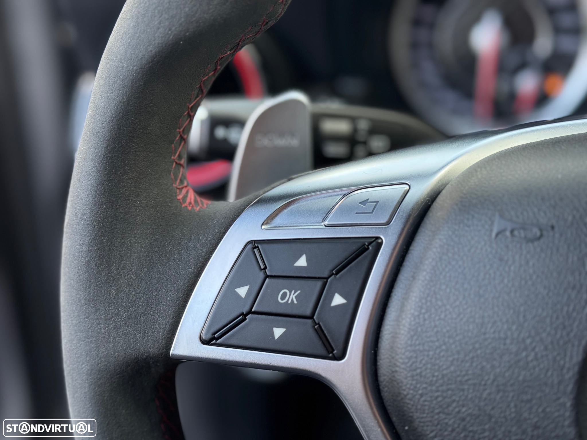 Mercedes-Benz A 45 AMG 4-Matic - 16
