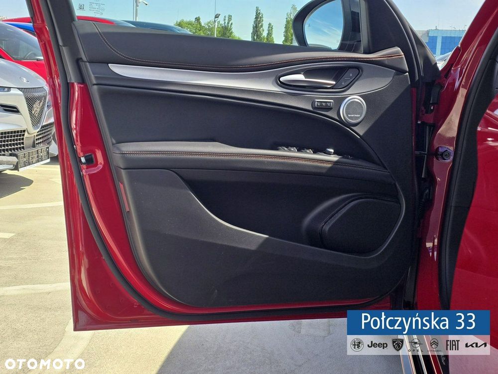 Alfa Romeo Stelvio - 28