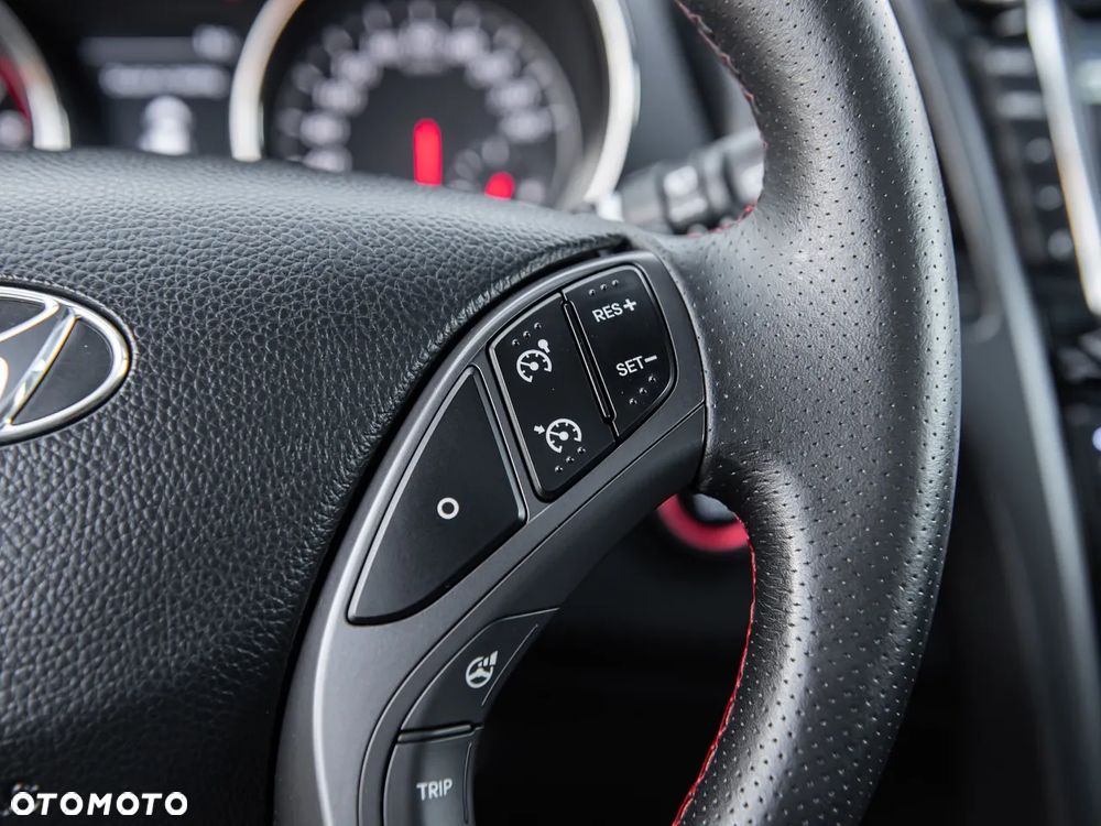 Hyundai i30 1.6 T GDI Turbo - 20