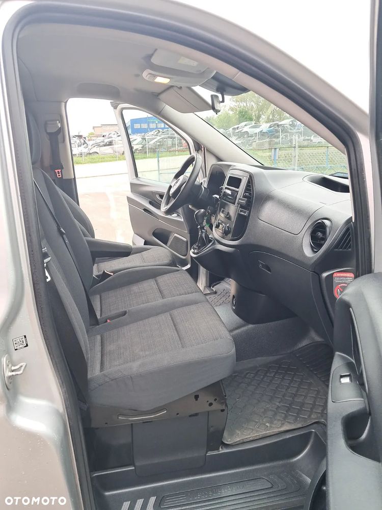 Mercedes-Benz Vito - 23
