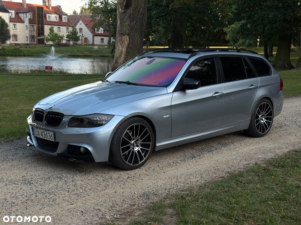 BMW Seria 3 318d - 1