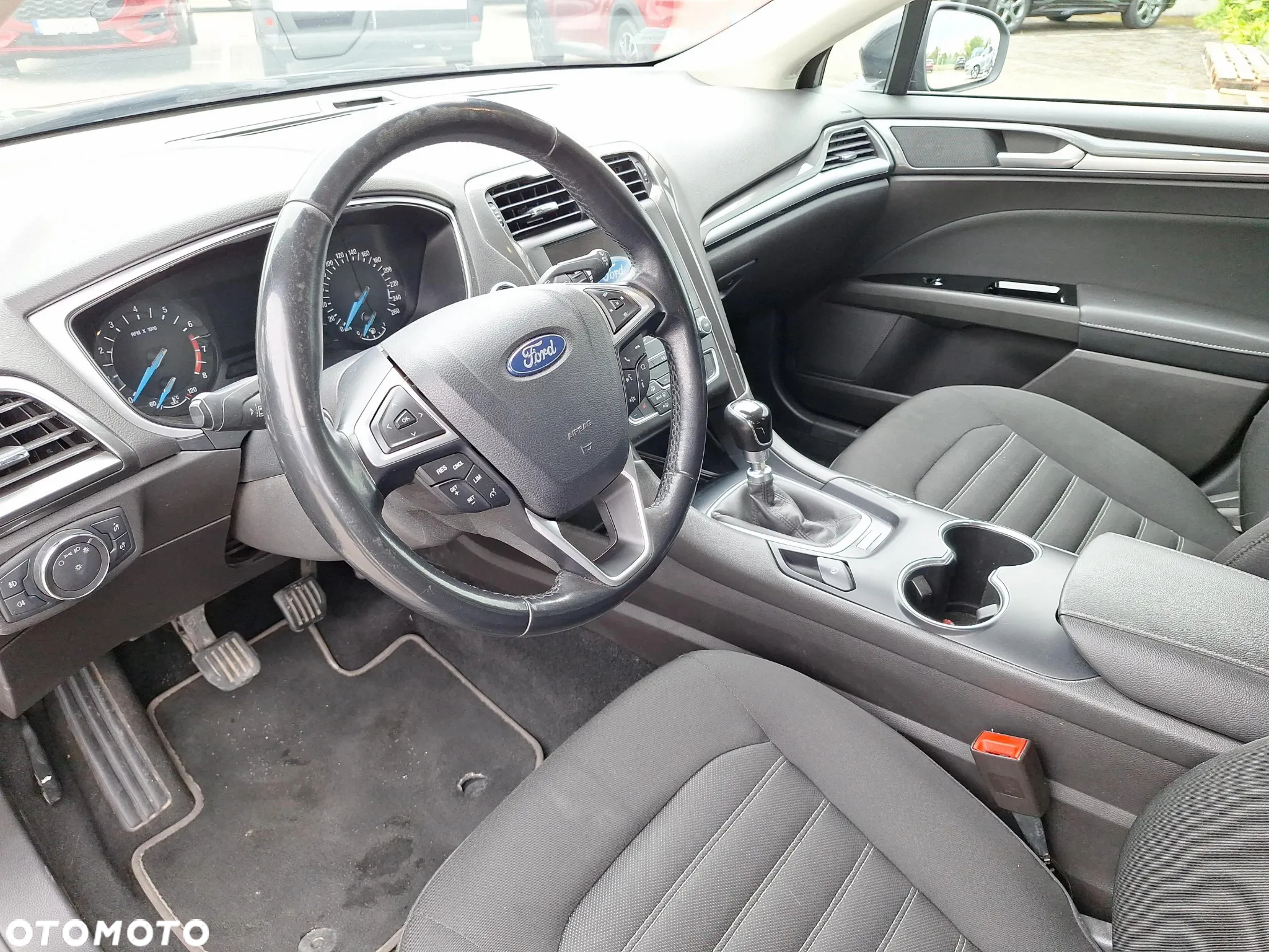 Ford Mondeo 1.5 EcoBoost Edition - 9
