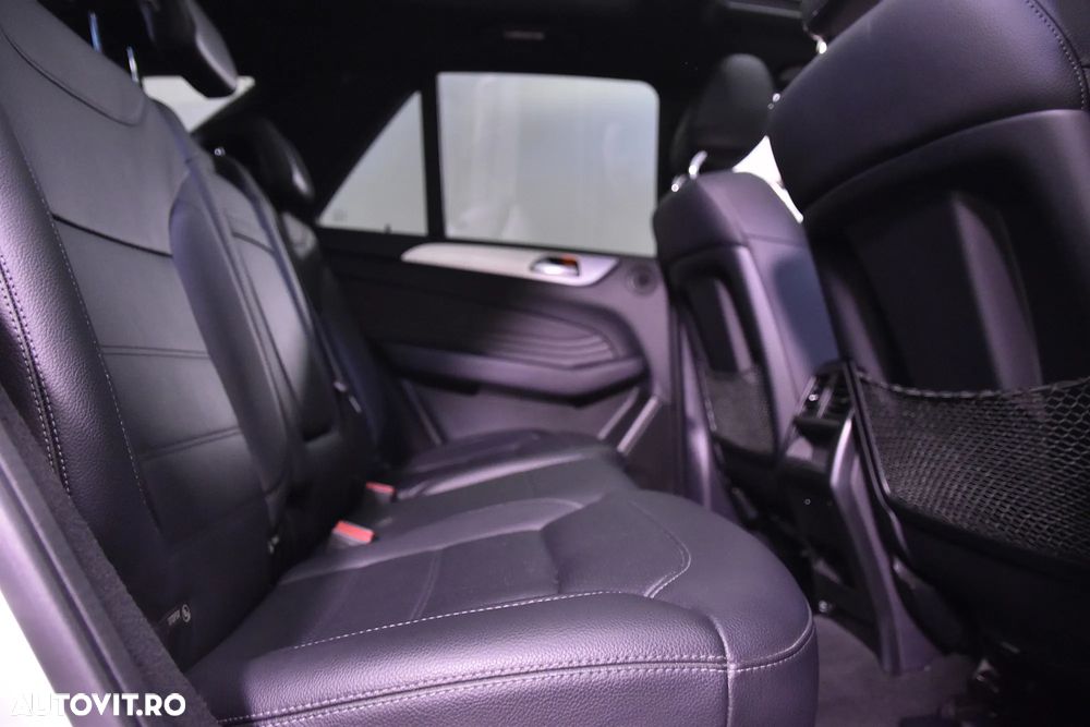 Mercedes-Benz GLE 350 d 4MATIC - 12