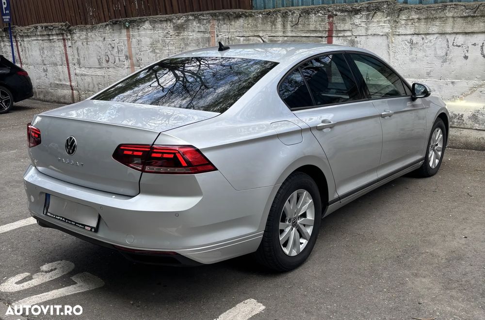 Volkswagen Passat 2.0 TDI DSG Comfortline - 7