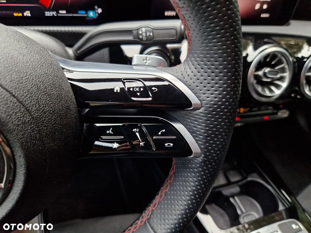 Mercedes-Benz CLA 200 mHEV AMG Line 7G-DCT - 16