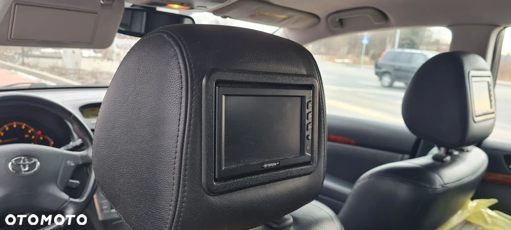 Toyota Avensis 2.0 VVT-i Prestige - 15