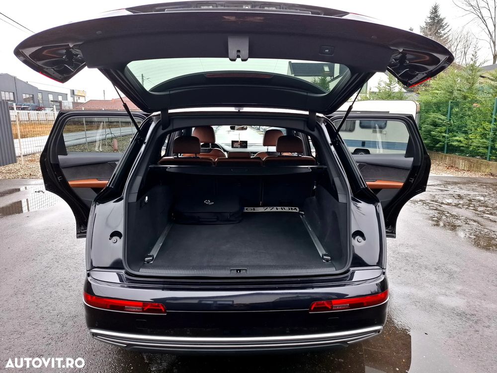 Audi Q7 - 7