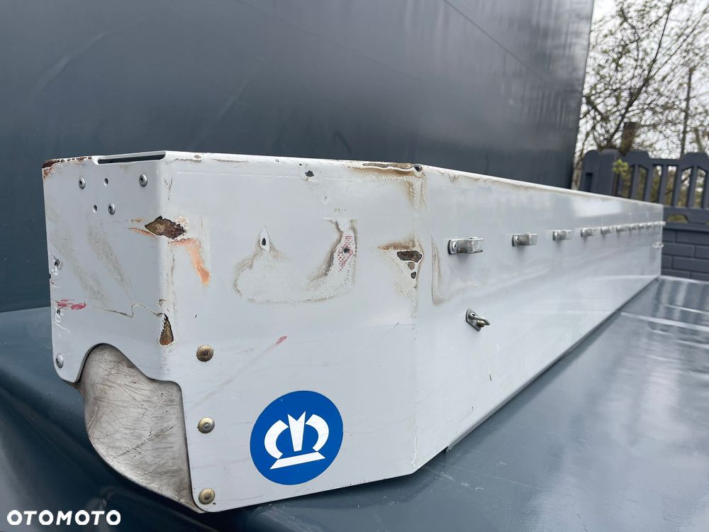 Daszek przedni KRONE - 7