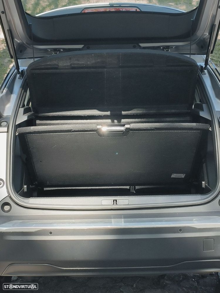 Peugeot e-2008 50 kWh Active Pack - 27