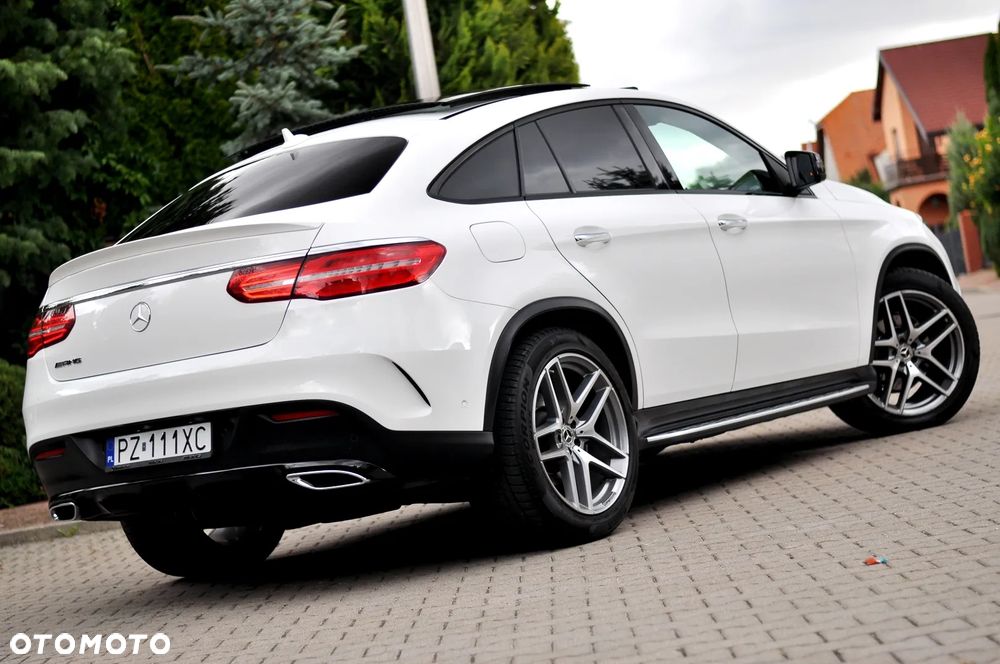 Mercedes-Benz GLE - 10