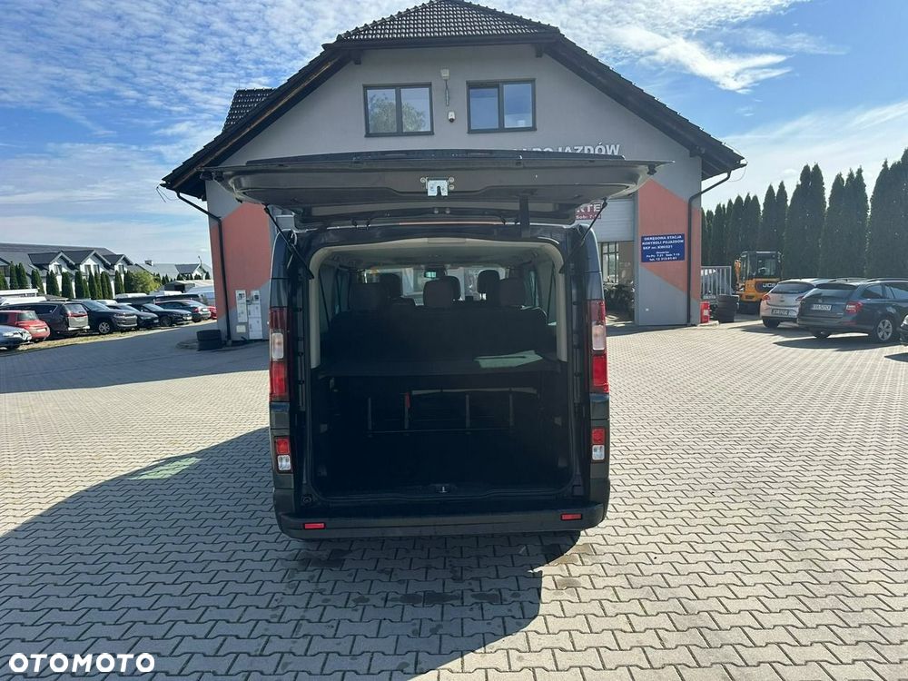 Renault Trafic - 13