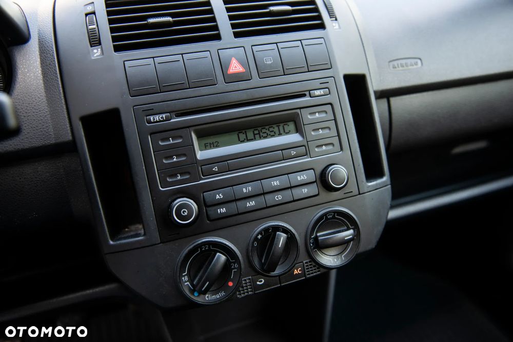 Volkswagen Polo 1.2 Trendline - 27
