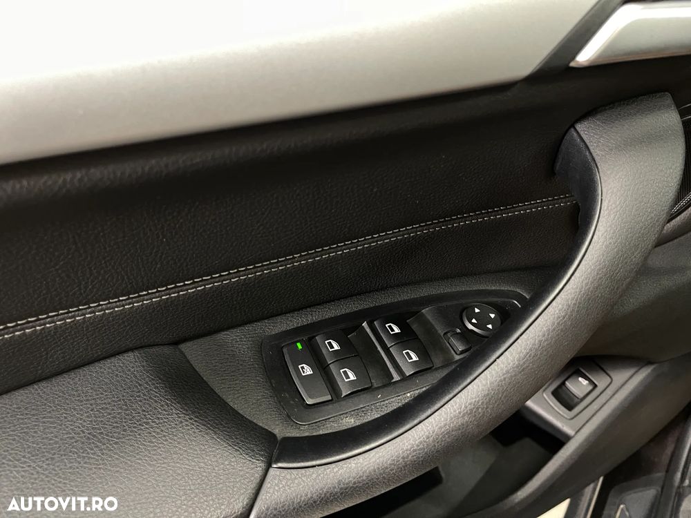 BMW X1 sDrive18d AT - 25
