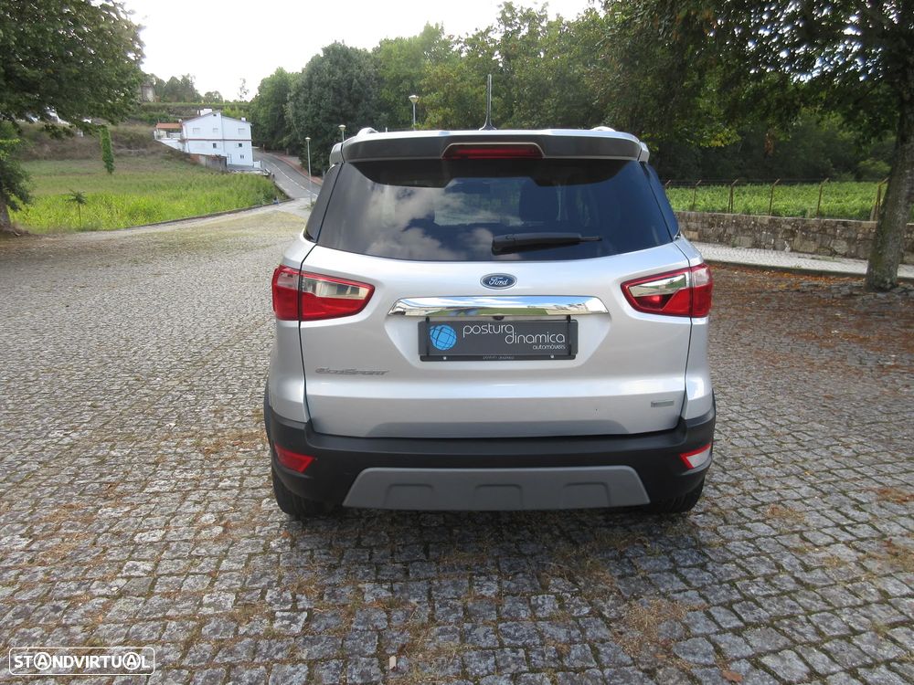 Ford EcoSport - 8