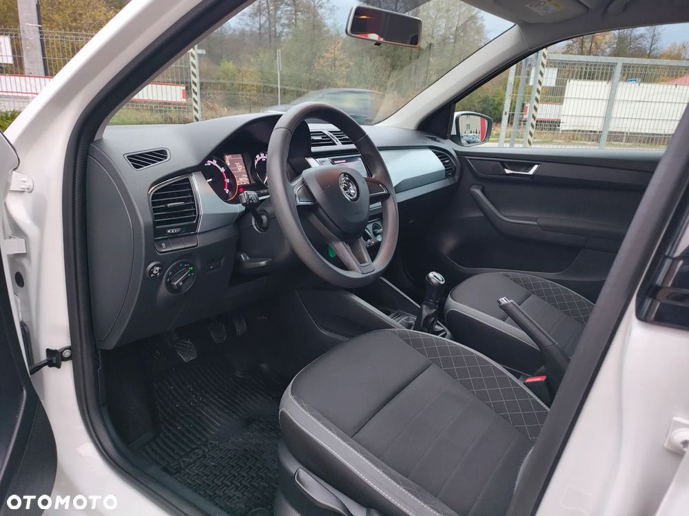 Skoda Fabia 1.0 Ambition - 17