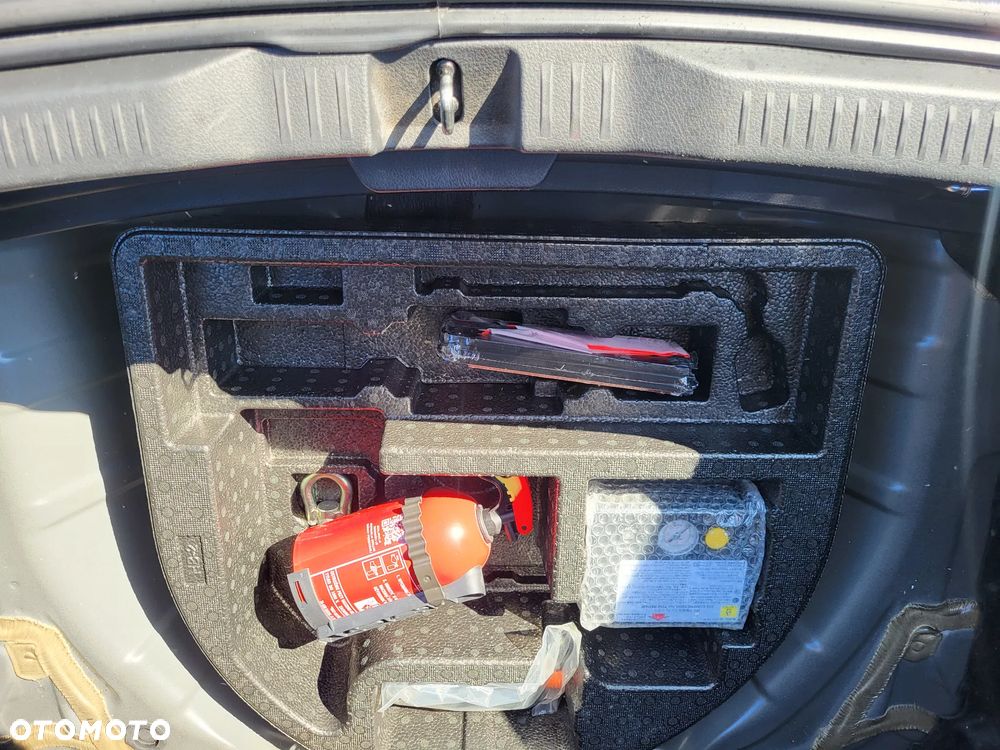 Toyota Auris 1.2 T Dynamic - 7