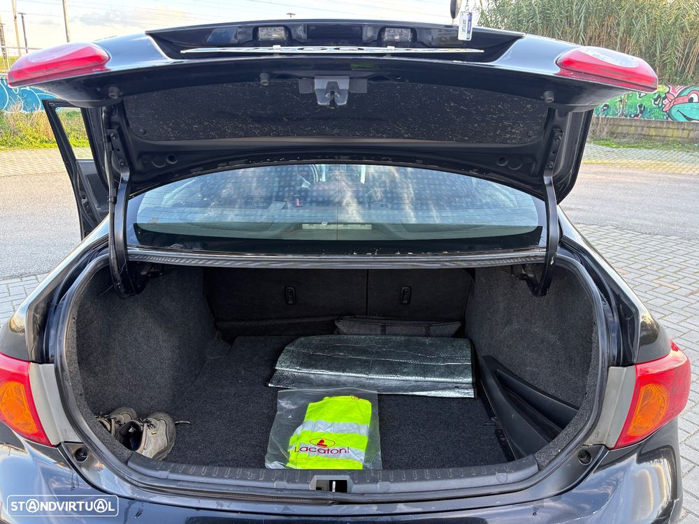 Toyota Corolla 1.4 VVT-i Sol - 7