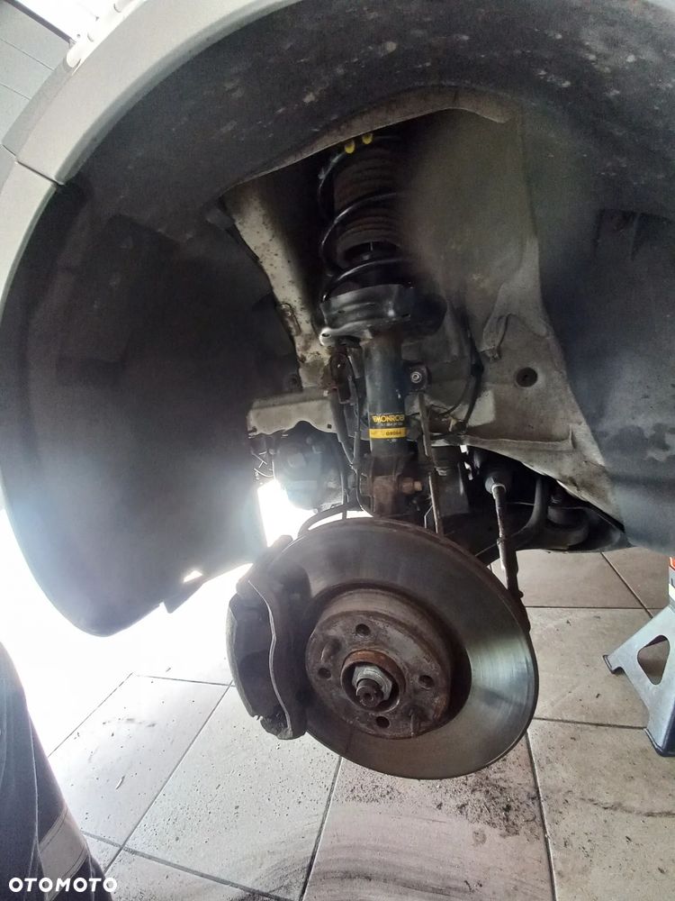 Fiat Linea 1.4 T-Jet 16V Dynamic - 21