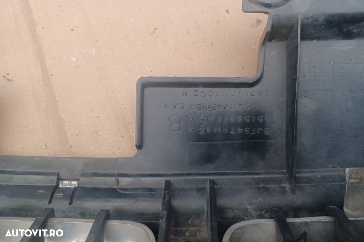 Grila radiator 5JF94TRMAE  82209206 Jeep Grand Cherokee WK [2004 - 20 - 3
