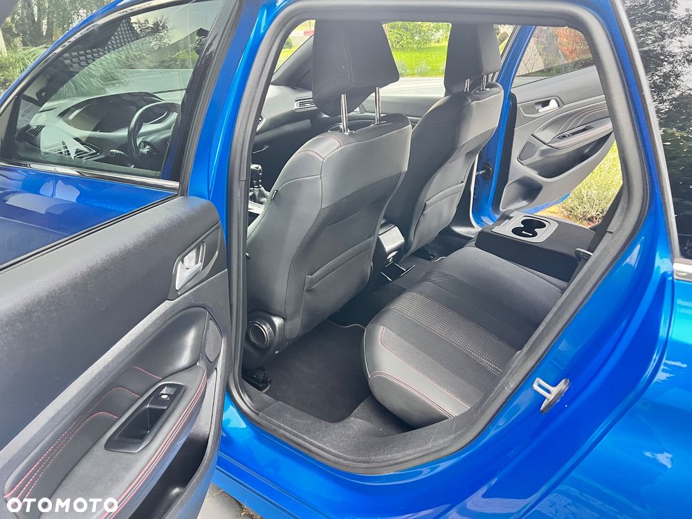 Peugeot 308 - 16