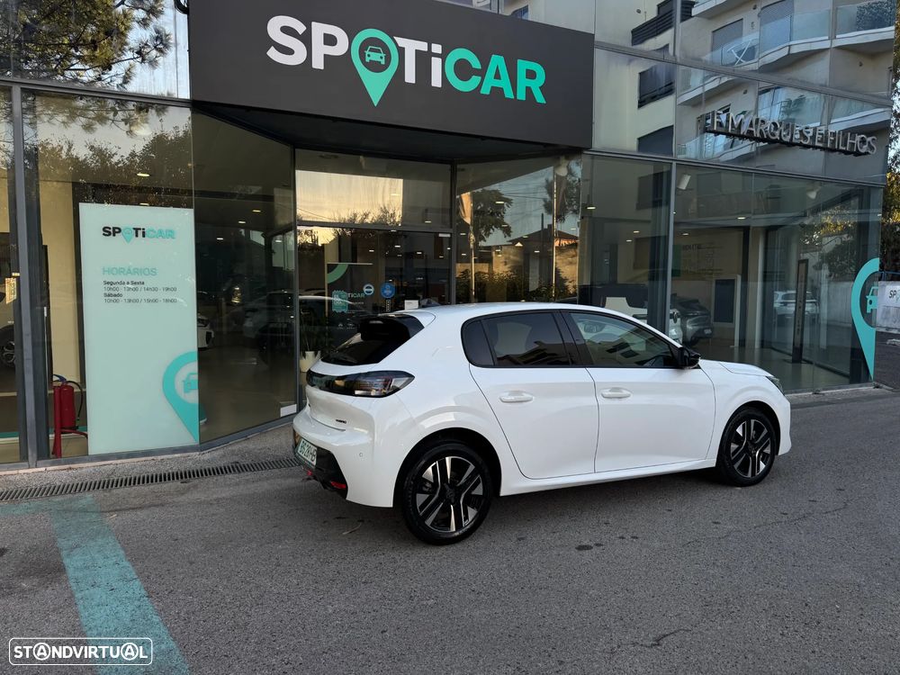 Peugeot 208 - 6
