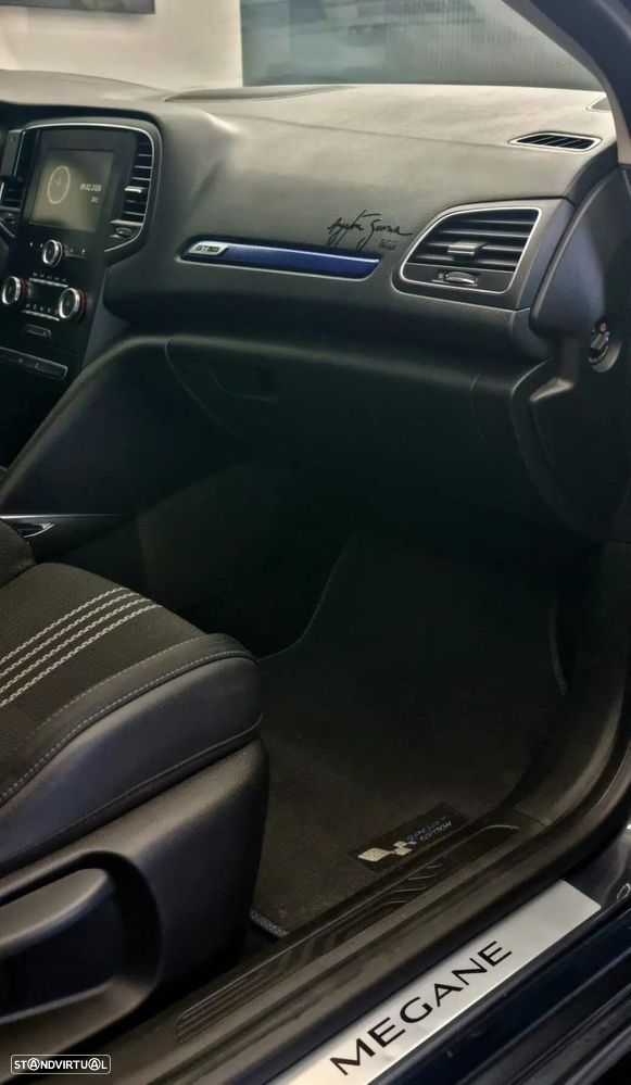 Renault Mégane - 8